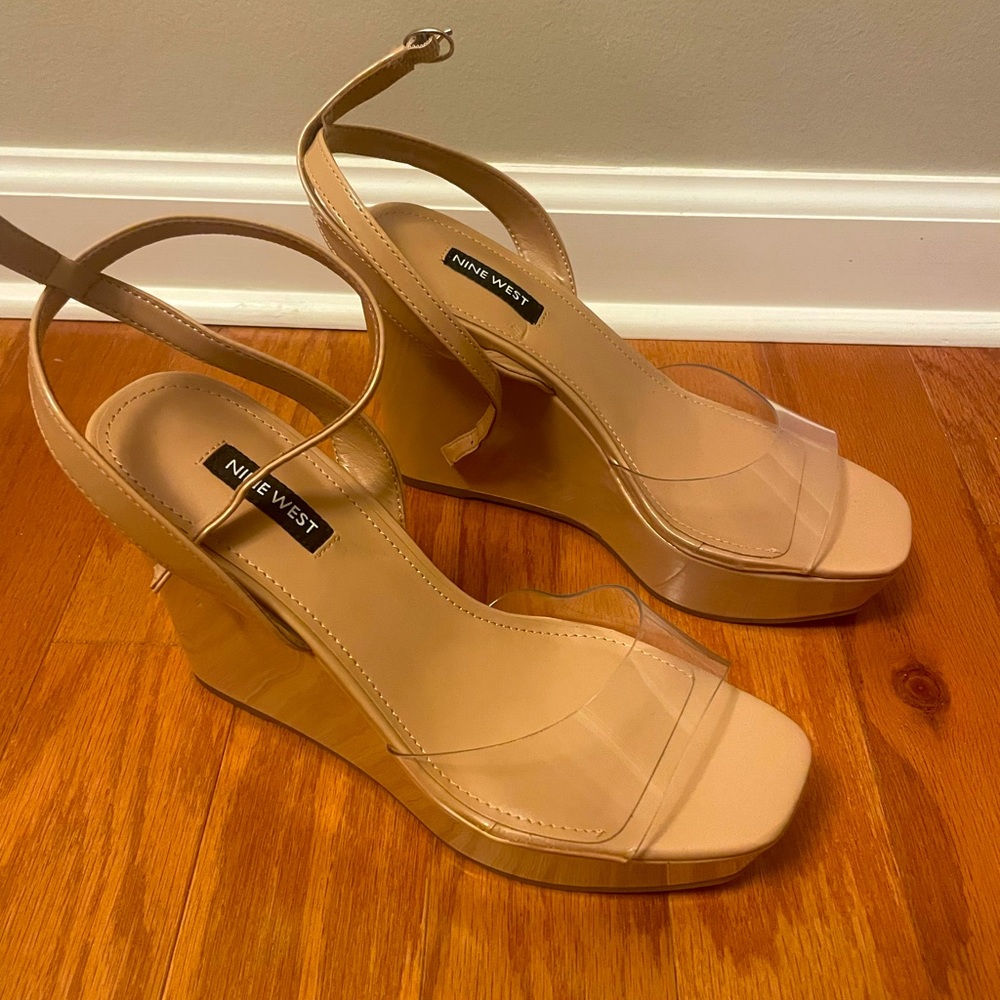 Brand New Nine West platform sandals